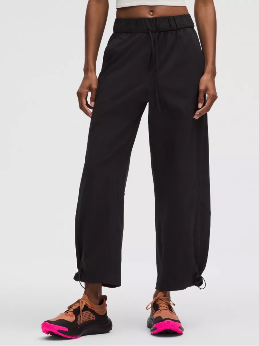 Lululemon WovenAir Cinchable Cuff High-Rise Jogger Pants - Black